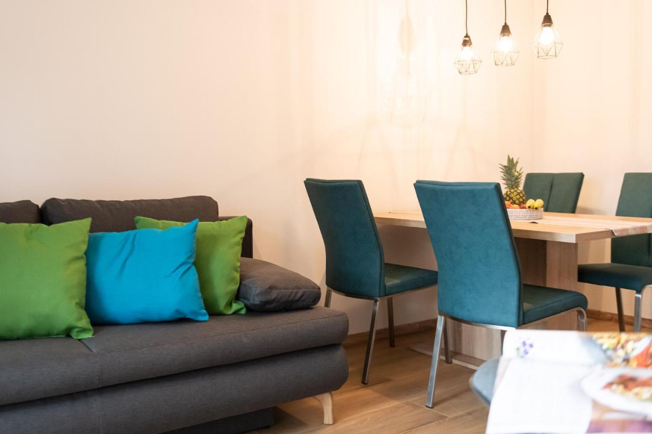 Haus Nowak Ferienwohnungen ミルシュタット エクステリア 写真