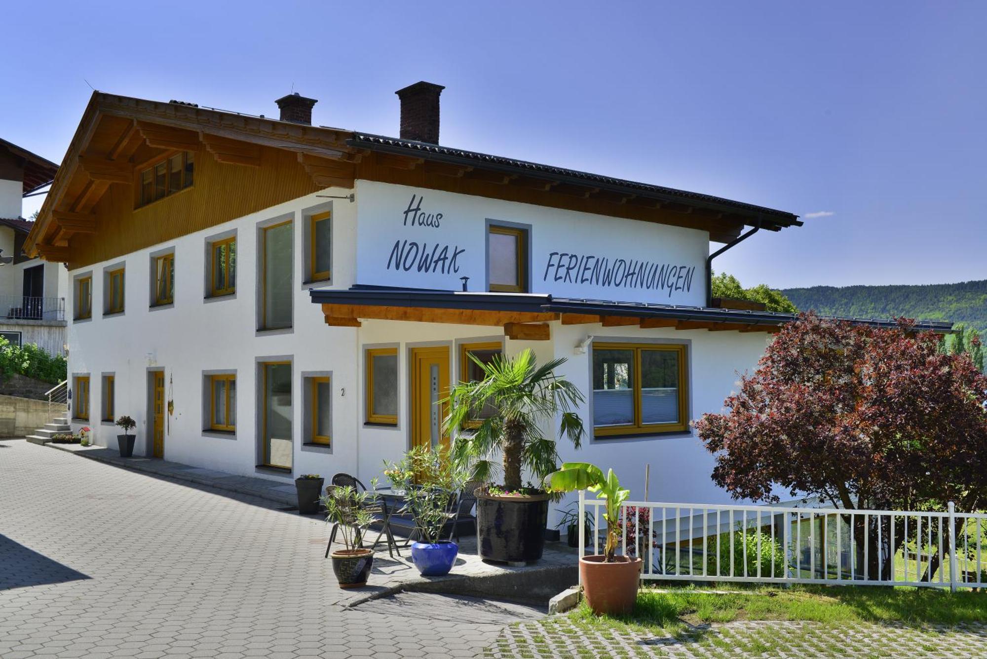 Haus Nowak Ferienwohnungen ミルシュタット エクステリア 写真