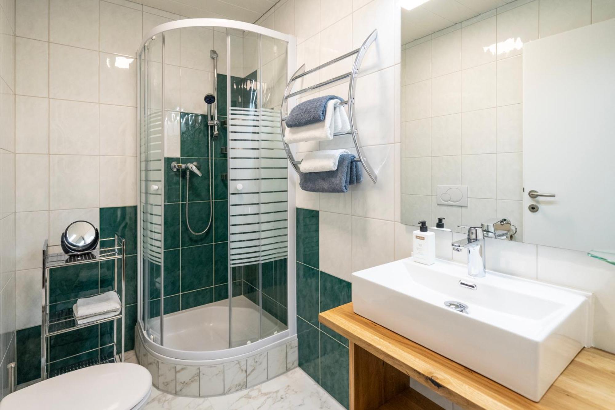 Haus Nowak Ferienwohnungen ミルシュタット エクステリア 写真